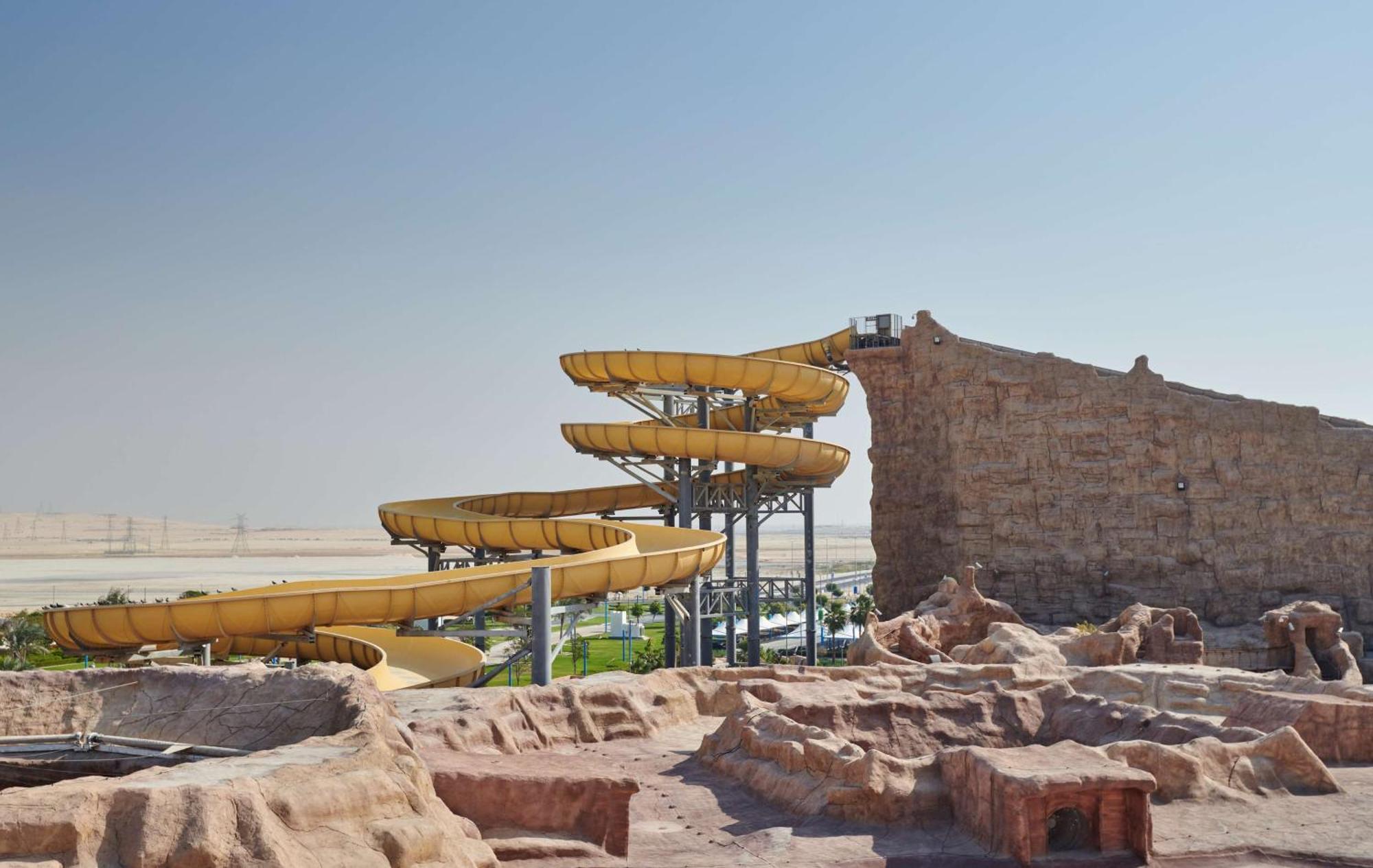 Hilton Salwa Beach Resort And Villas Abu Samra Zewnętrze zdjęcie Desert Falls Water Park
