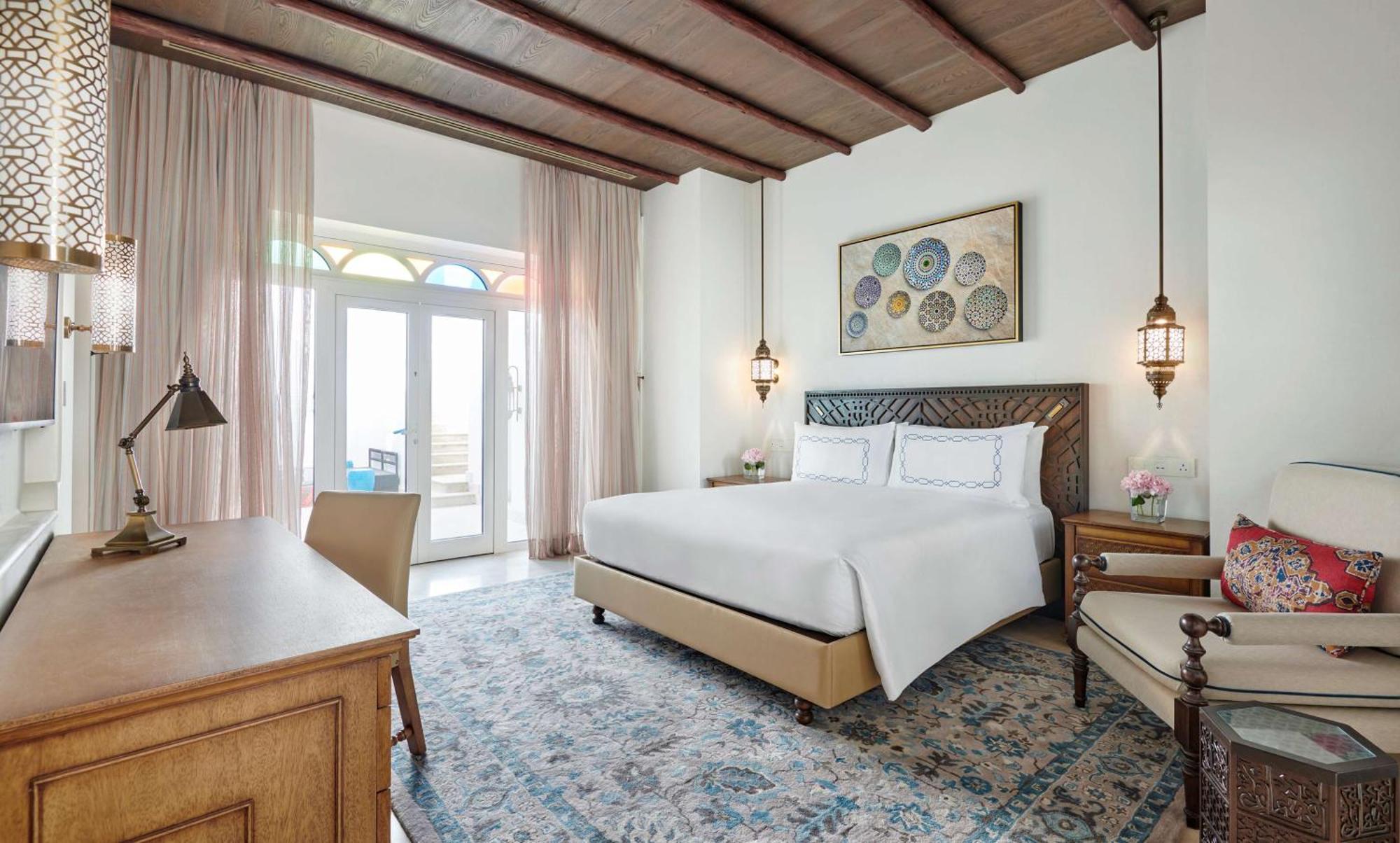 Hilton Salwa Beach Resort And Villas Abu Samra Zewnętrze zdjęcie Deluxe Room